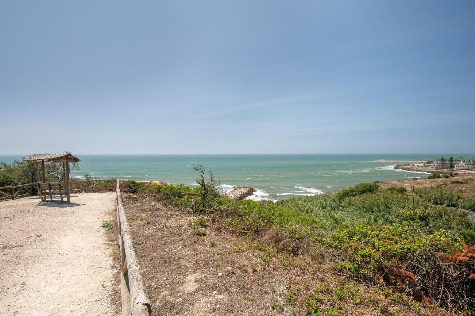 Guestready - Floral Ericeira Residence Екстериор снимка